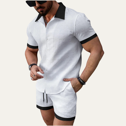 Ensemble deux pièces homme avec chemise à manches courtes à boutons et short avec taille élastique et cordon-Sets for Men-Gigié