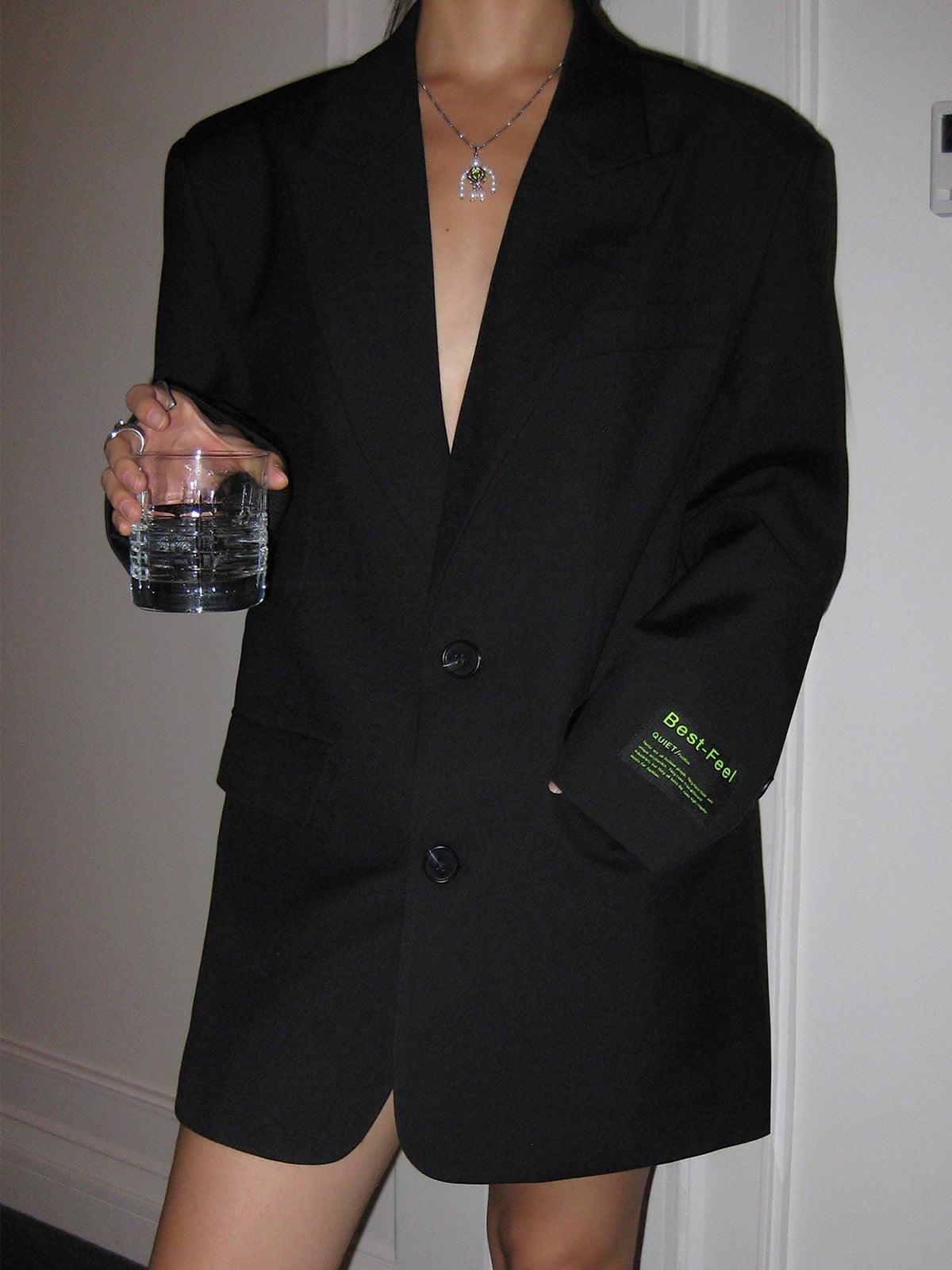 Femme Blazer avec col à revers et fermeture boutonnée-Blazer Woman-Gigié