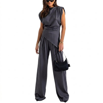 Femme Ensemble Haut Sans Manches et Pantalon Large avec Drapé Asymétrique | imported-image-3