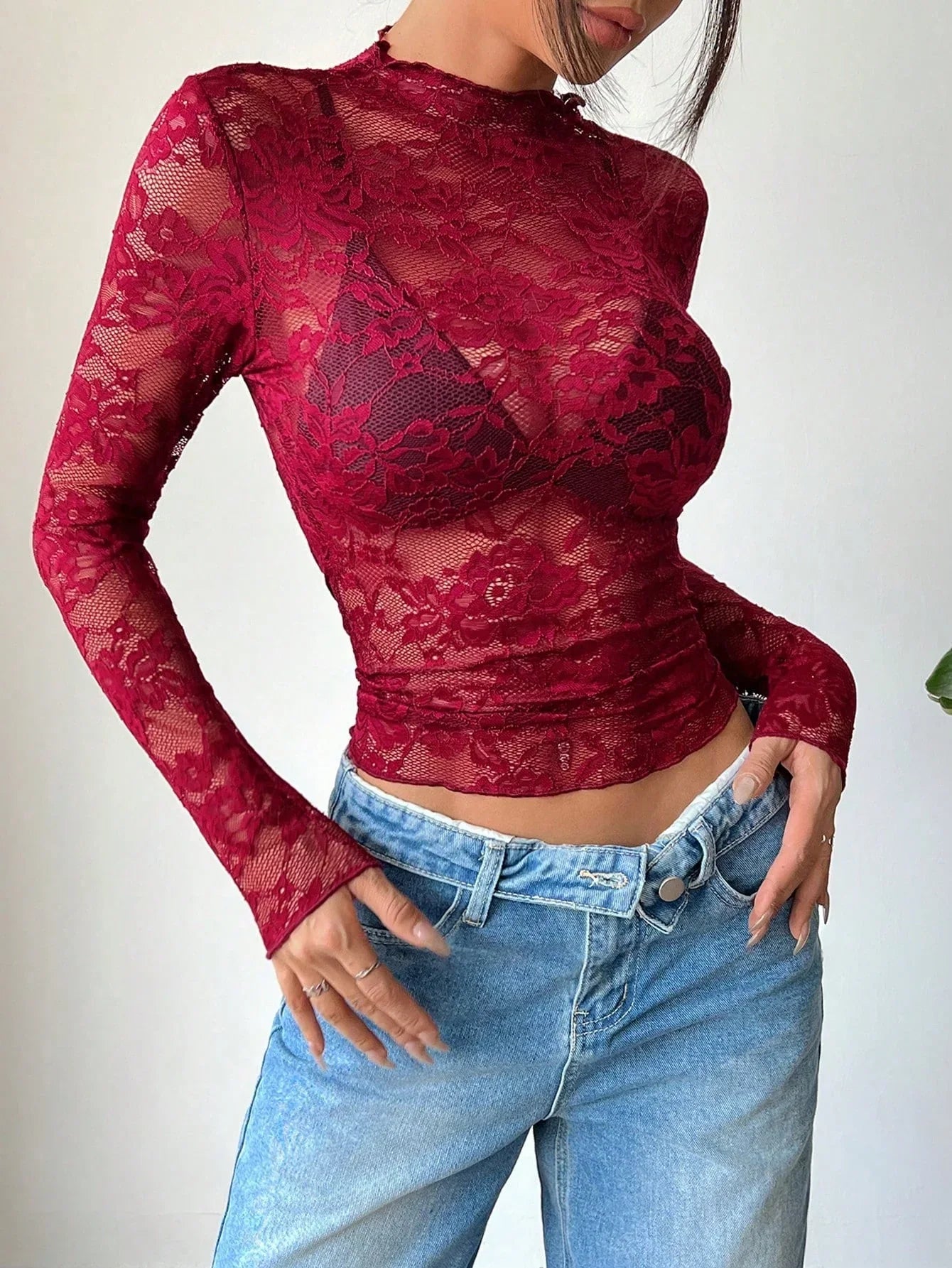 Femme Haut en dentelle à manches longues et col montant 3