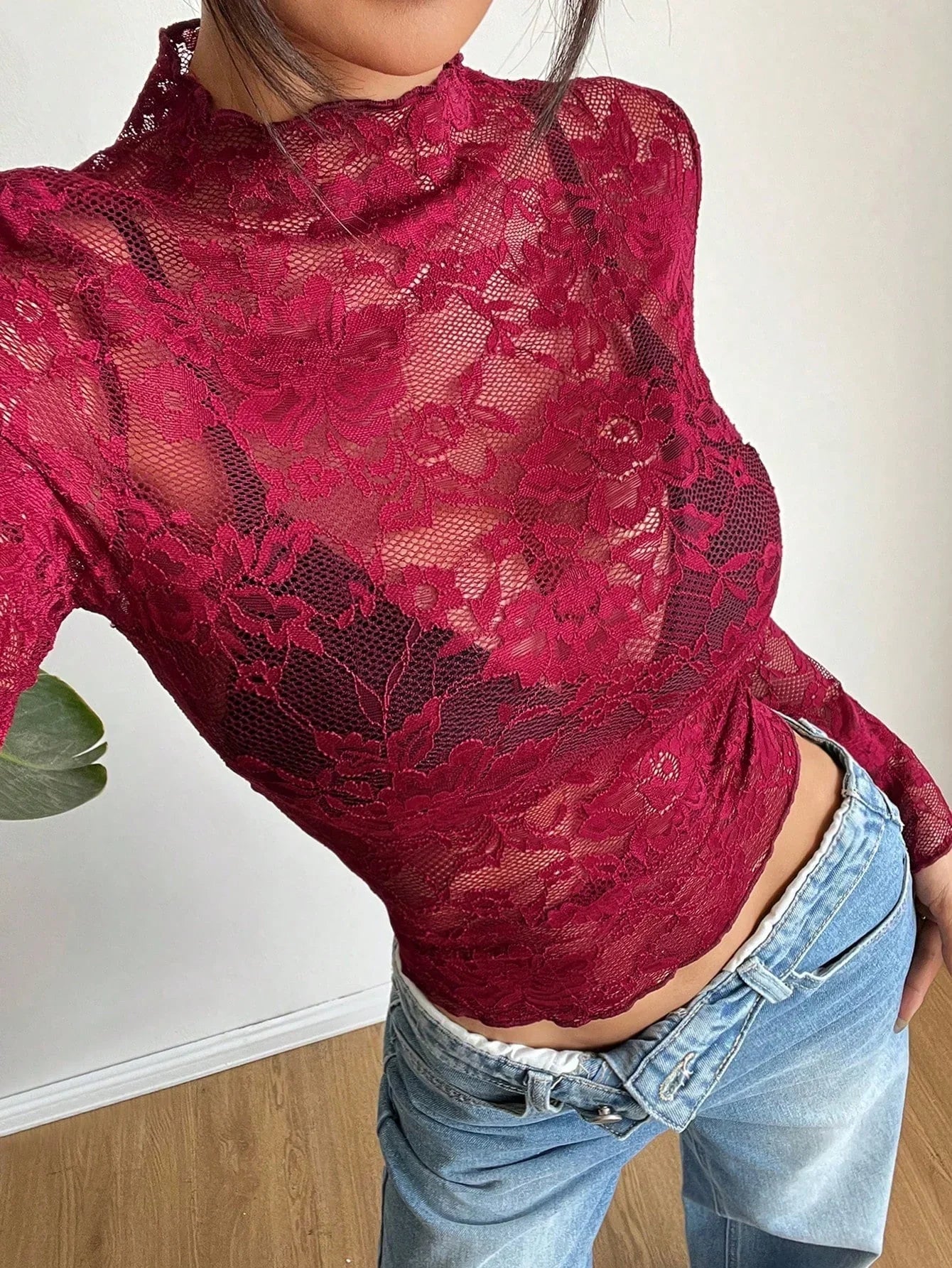 Femme Haut en dentelle à manches longues et col montant 4