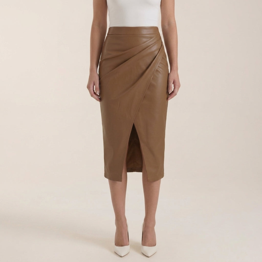Femme Jupe midi à design drapé et fente frontale | imported-image-15