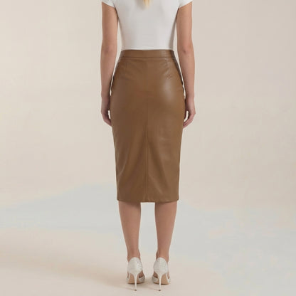 Femme Jupe midi à design drapé et fente frontale | imported-image-16
