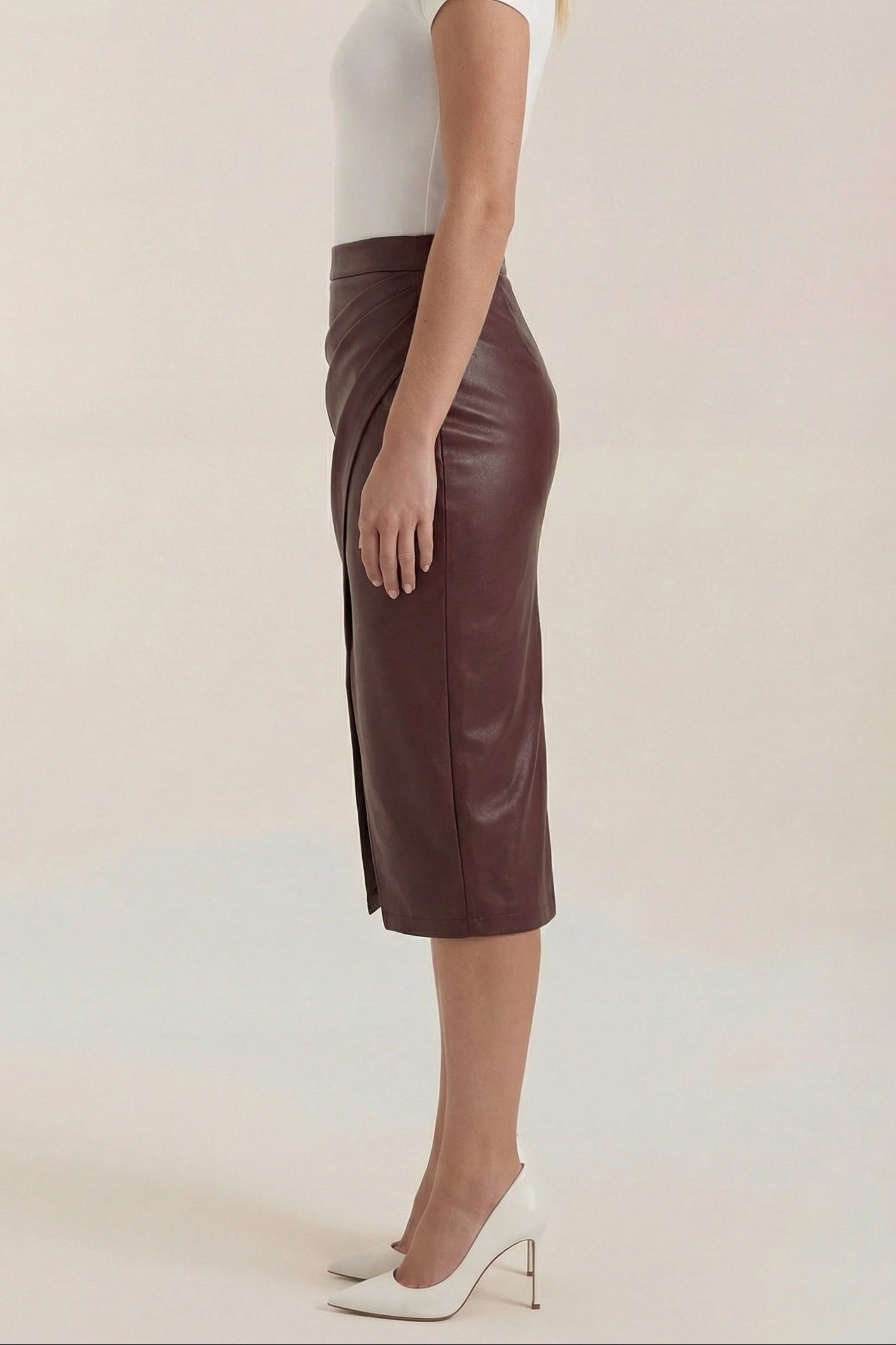 Femme Jupe midi avec drapé et fente frontale 16