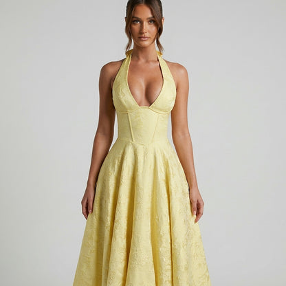Femme Robe mi longue encolure licou et corsage structuré avec motif texturé 10