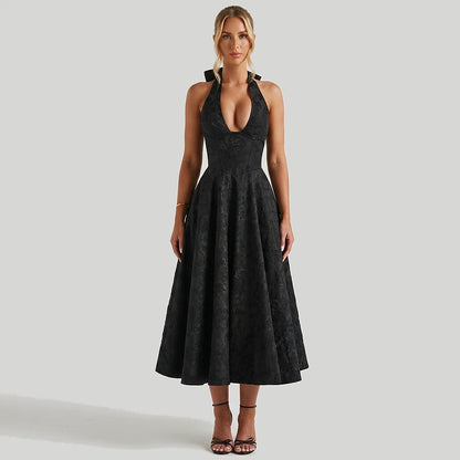 Femme Robe mi longue encolure licou et corsage structuré avec motif texturé Noir