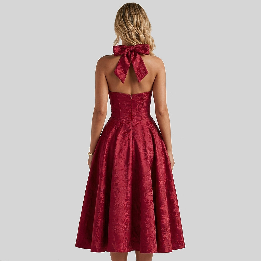 Femme Robe mi longue encolure licou et corsage structuré avec motif texturé 1
