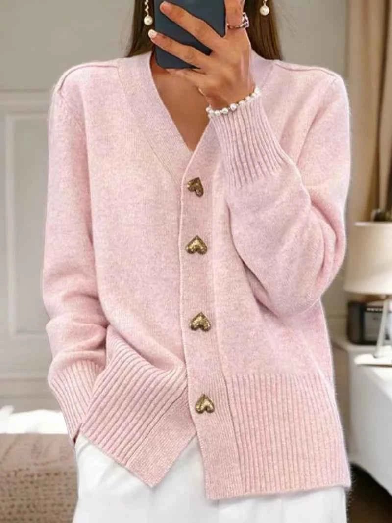 Gilet en maille à col en V pour femme avec boutons en forme de cœur 4