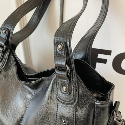Grand Sac à Main Femme "Hobo" Souple & Multi-Poches Zippées-Gigié