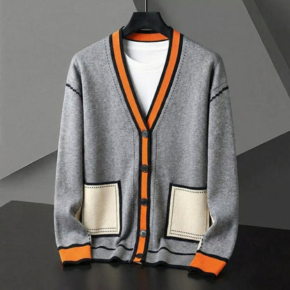 Cardigan pour femme avec encolure en V et fermeture boutonnée