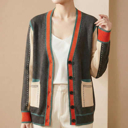 Cardigan pour femme avec encolure en V et fermeture boutonnée