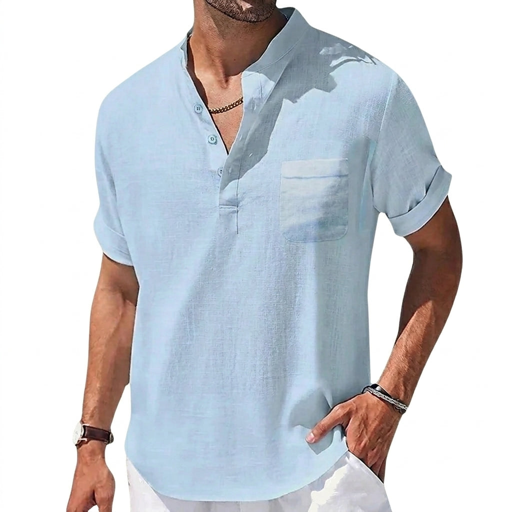 Hommes Chemise Henley à manches courtes avec col officier et poche poitrine Bleu Clair