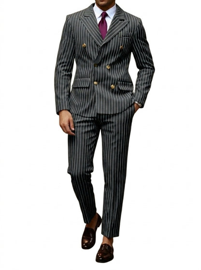 Hommes Costume croisé à rayures verticales et revers en pointe Gris