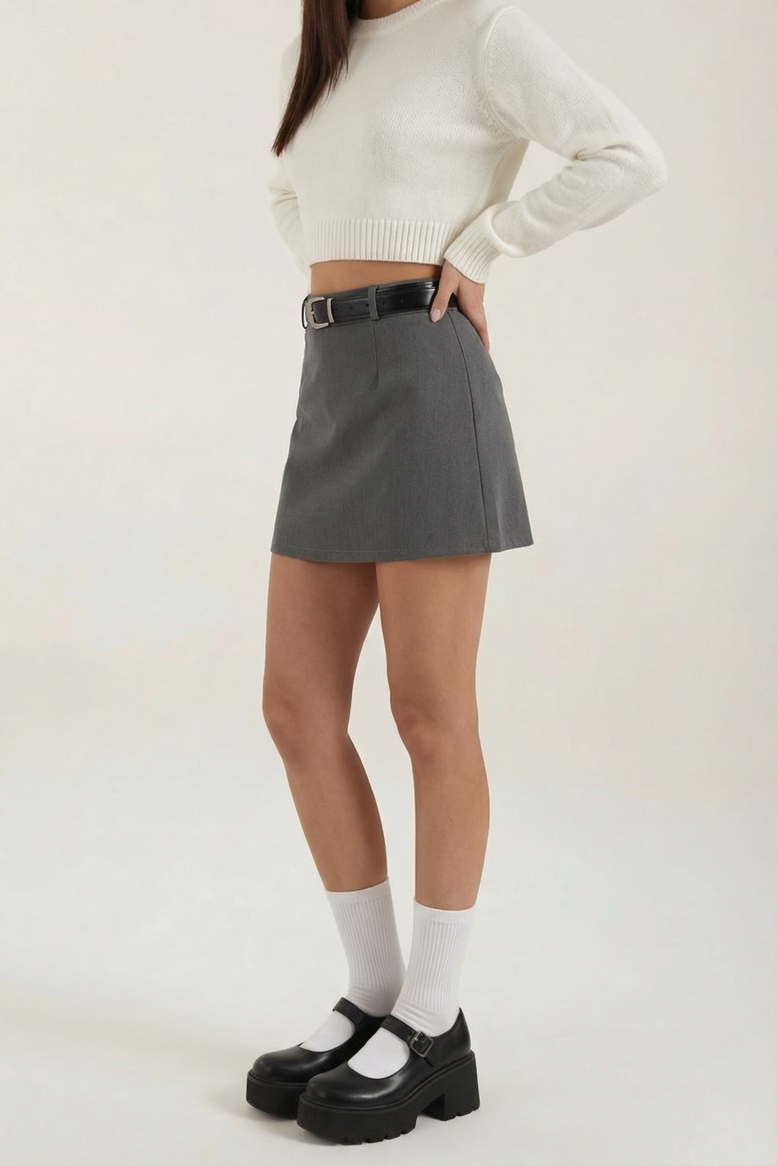 Jupe mini femme taille haute avec passants de ceinture et ourlet droit-Female Skirts-Gigié