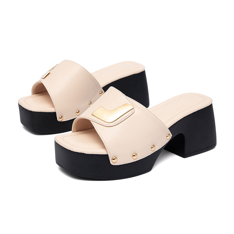 Mules à plateforme pour femme avec talon bloc et détail métallique 1