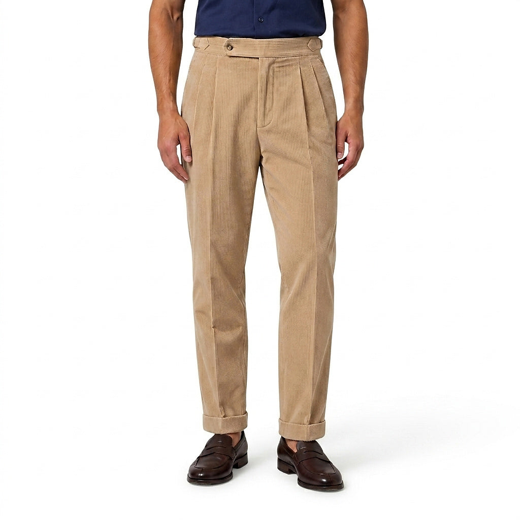 Pantalon plissé en velours côtelé pour homme avec ourlets à revers 1