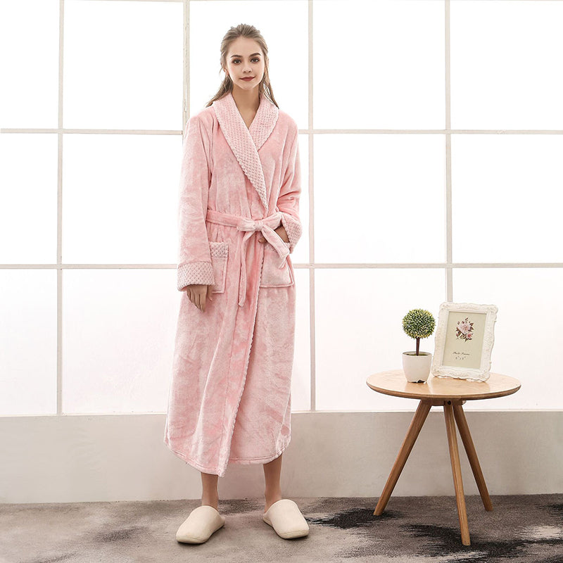 Peignoir long unisexe avec ceinture, col châle et poches plaquées-Robe-Gigié