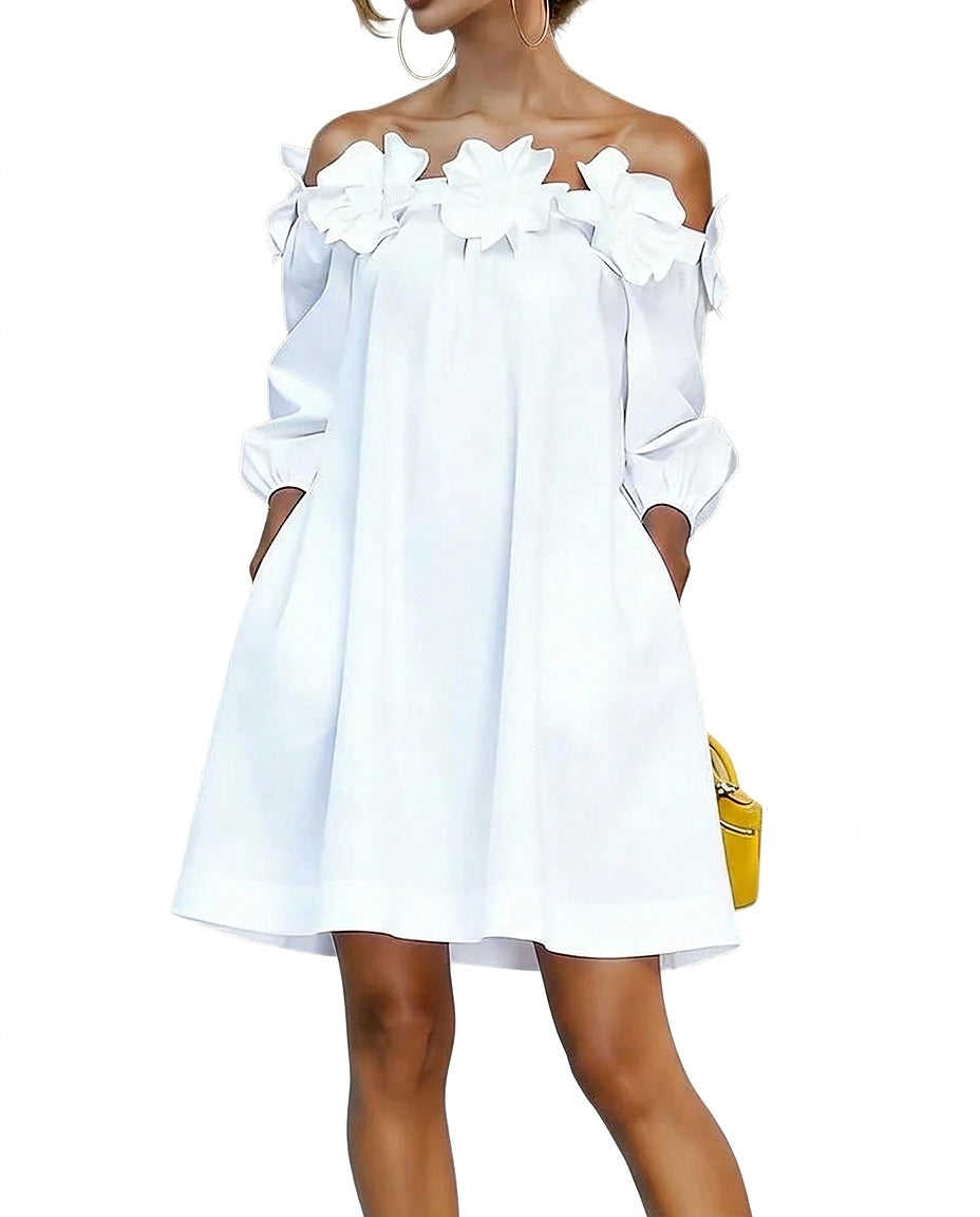 Robe courte femme à épaules dénudées avec applications florales 3D 1