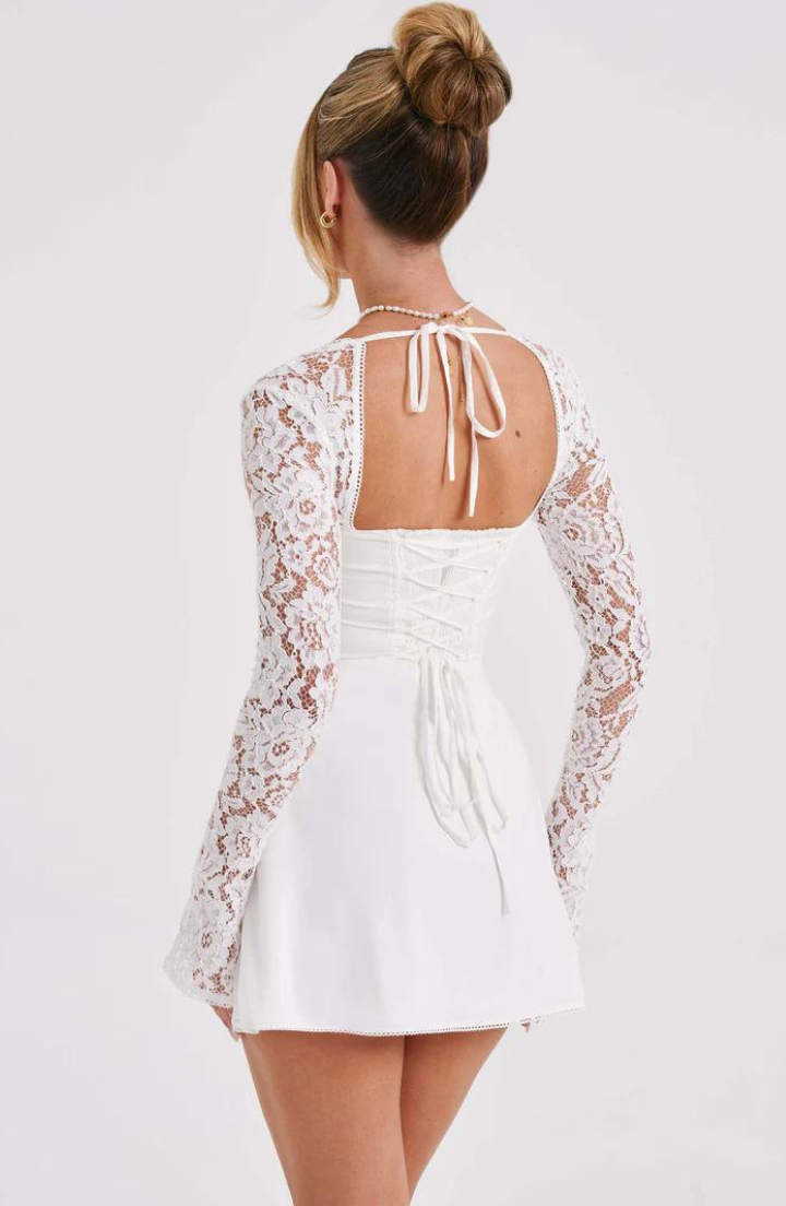 Robe courte pour femme avec manches longues en dentelle et bustier structuré-Mini Dress-Gigié