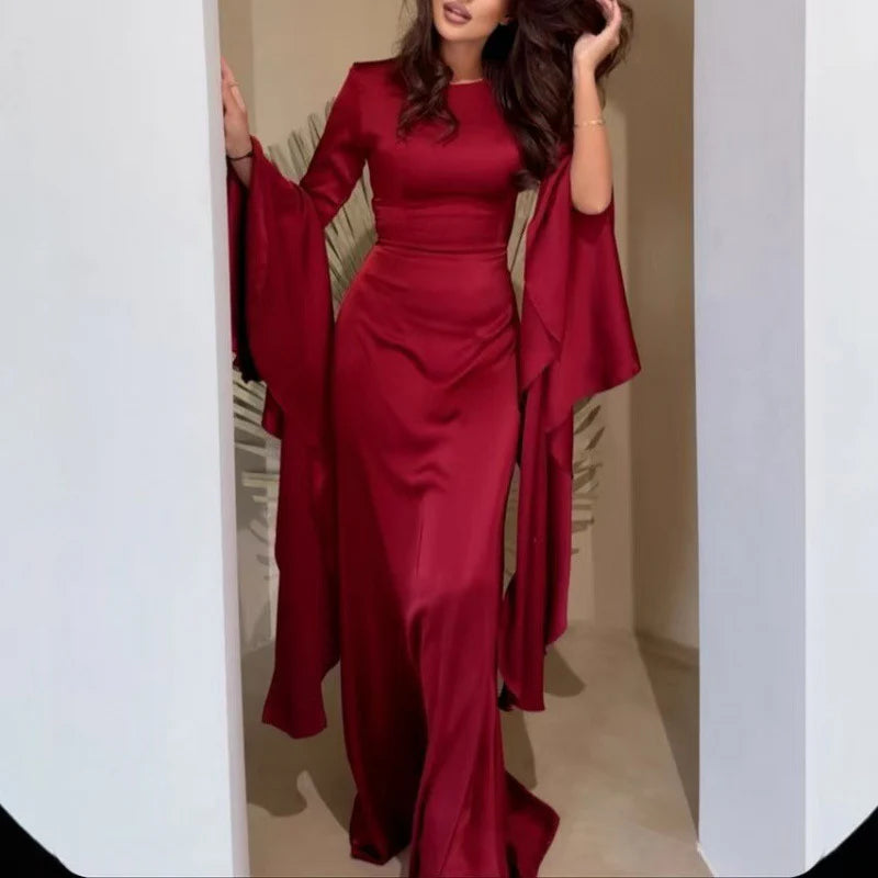 Robe Maxi à Manches Longues avec Poignets Évasés et Panneaux Drapés-Maxi Dress-Gigié