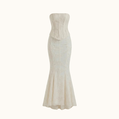 Robe maxi femme sans bretelles avec buste structuré et ourlet évasé-Maxi Dress-Gigié