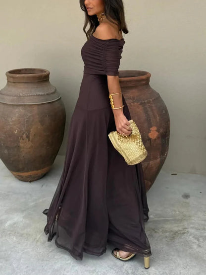 Robe maxi pour femmes à épaules dénudées avec corsage froncé-Maxi Dress-Gigié