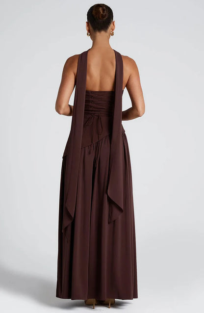 Robe maxi pour femmes sans bretelles avec taille asymétrique et fente-Maxi Dress-Gigié