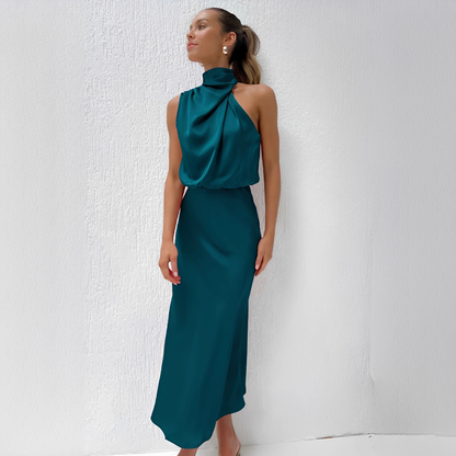 Robe midi femme avec col montant et haut drapé-Midi Dress-Gigié