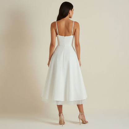Robe midi femme avec corsage structuré et fines bretelles-Midi Dress-Gigié