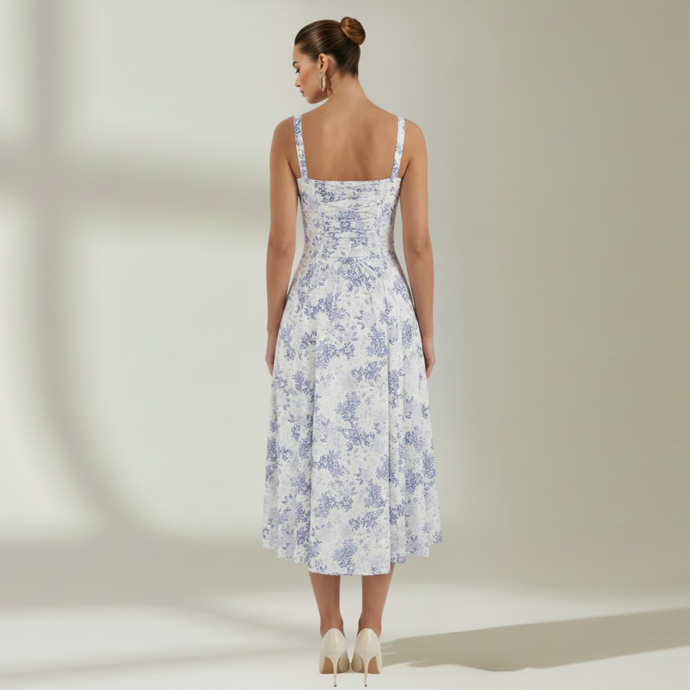Robe midi femme avec décolleté cœur et bretelles-Midi Dress-Gigié