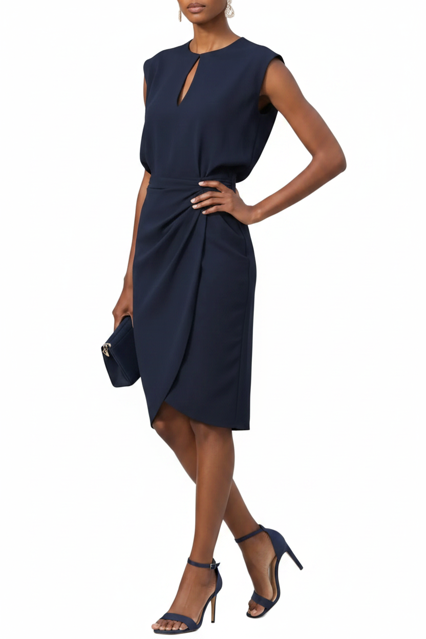 Robe midi femme avec encolure goutte et effet drapé-Midi Dress-Gigié
