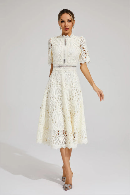 Robe midi femme avec structure en dentelle et col montant-Midi Dress-Gigié