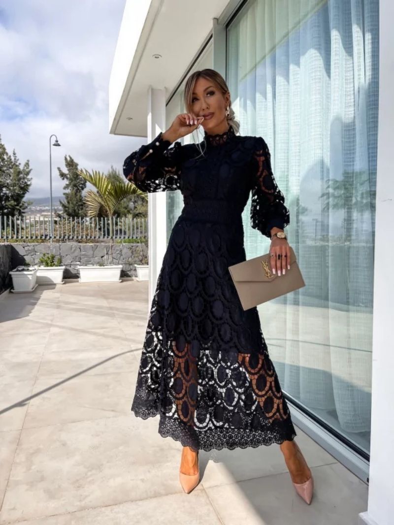 Robe midi femme en dentelle à manches longues avec col montant-Midi Dress-Gigié