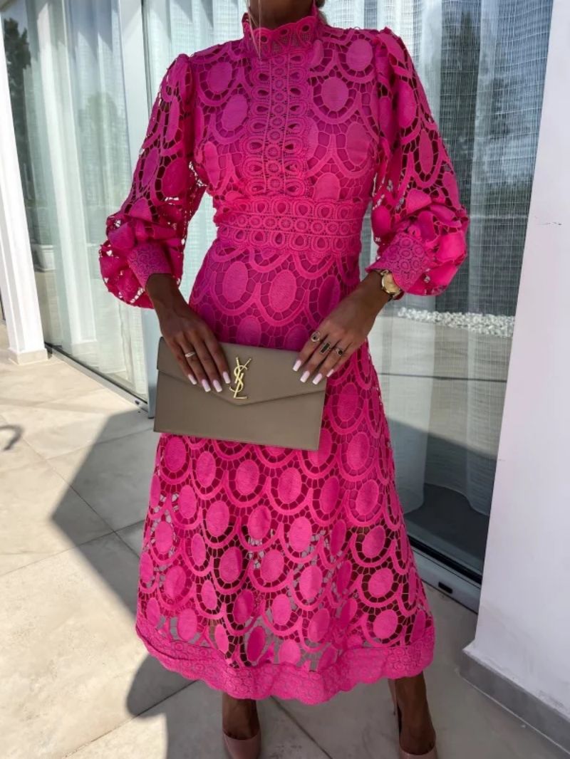 Robe midi femme en dentelle à manches longues avec col montant-Midi Dress-Gigié