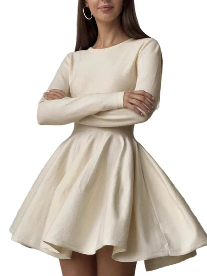 Robe mini pour femmes à manches longues avec col rond et jupe évasée-Mini Dress-Gigié