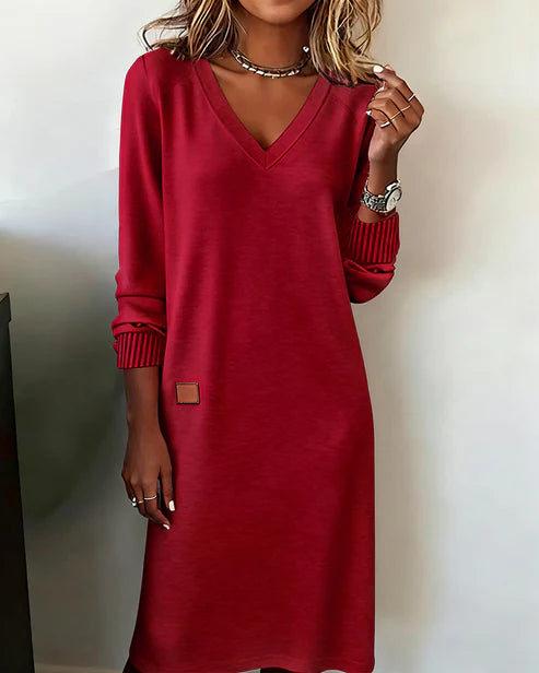 Robe Pull Femme Hiver Col V & Coupe Midi-Gigié