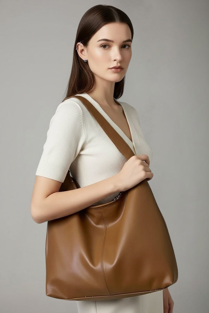 Sac porté épaule à forme courbée avec large bandoulière intégrée-Accecoires-Gigié