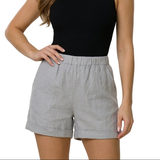 Short femme à taille élastique avec ourlet retroussé et poches latérales-Shorts for women-Gigié