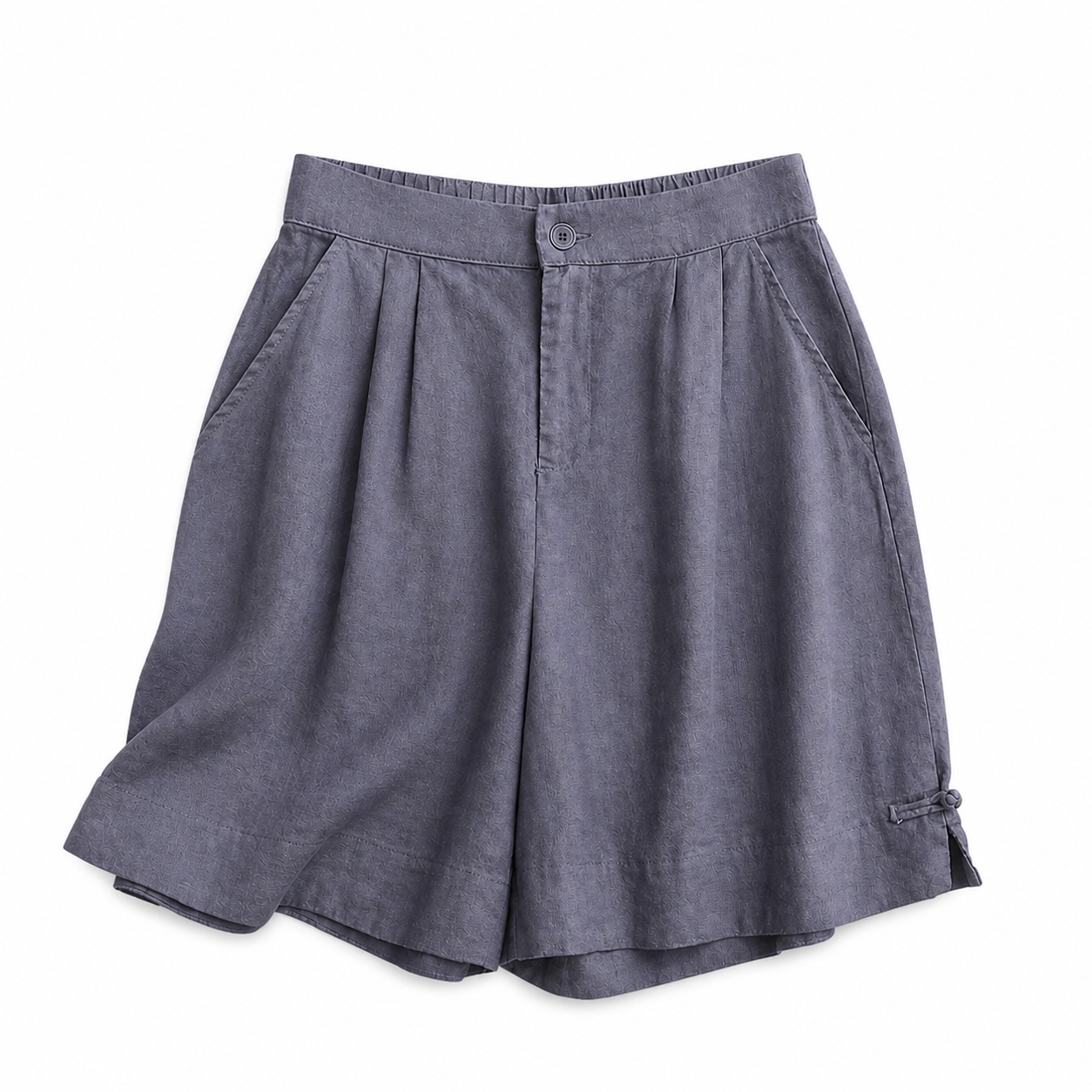 Short femme taille haute avec fermeture boutonnée, plis et poches latérales